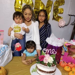 Meet your Posher, Ramirez